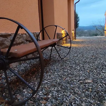 Campo Cantina Sulla Гаворрано